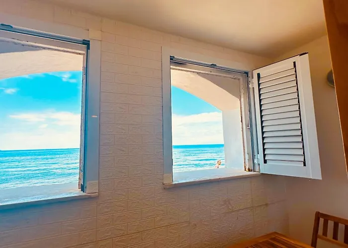 Lido Di Procida Guest House